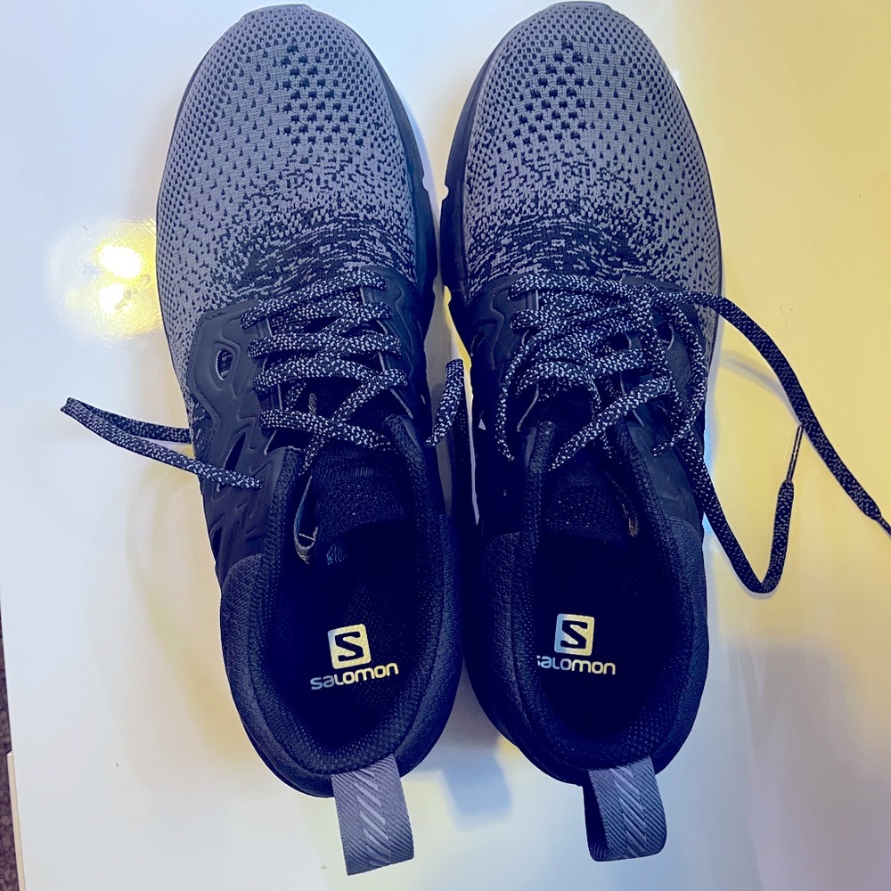 SALOMON PREDICT SOC 2 (MENS US 9.5)
Men's Running Shoes